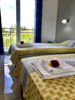 Room in Apartment - Beautiful Apartment in Corfu with Swimming Pool, Róda